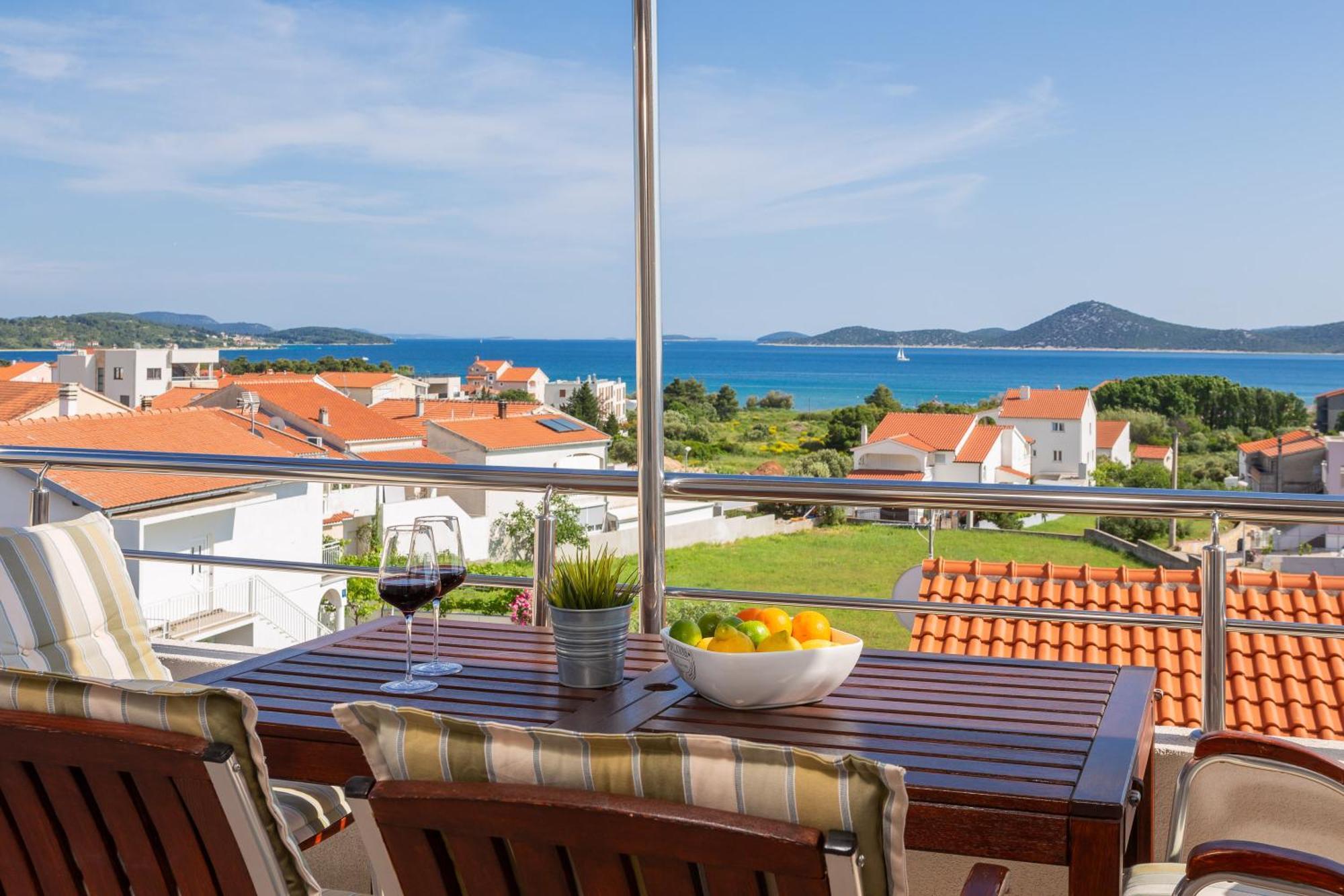 Sea View Apartments Tihi II ヴォディツェ エクステリア 写真